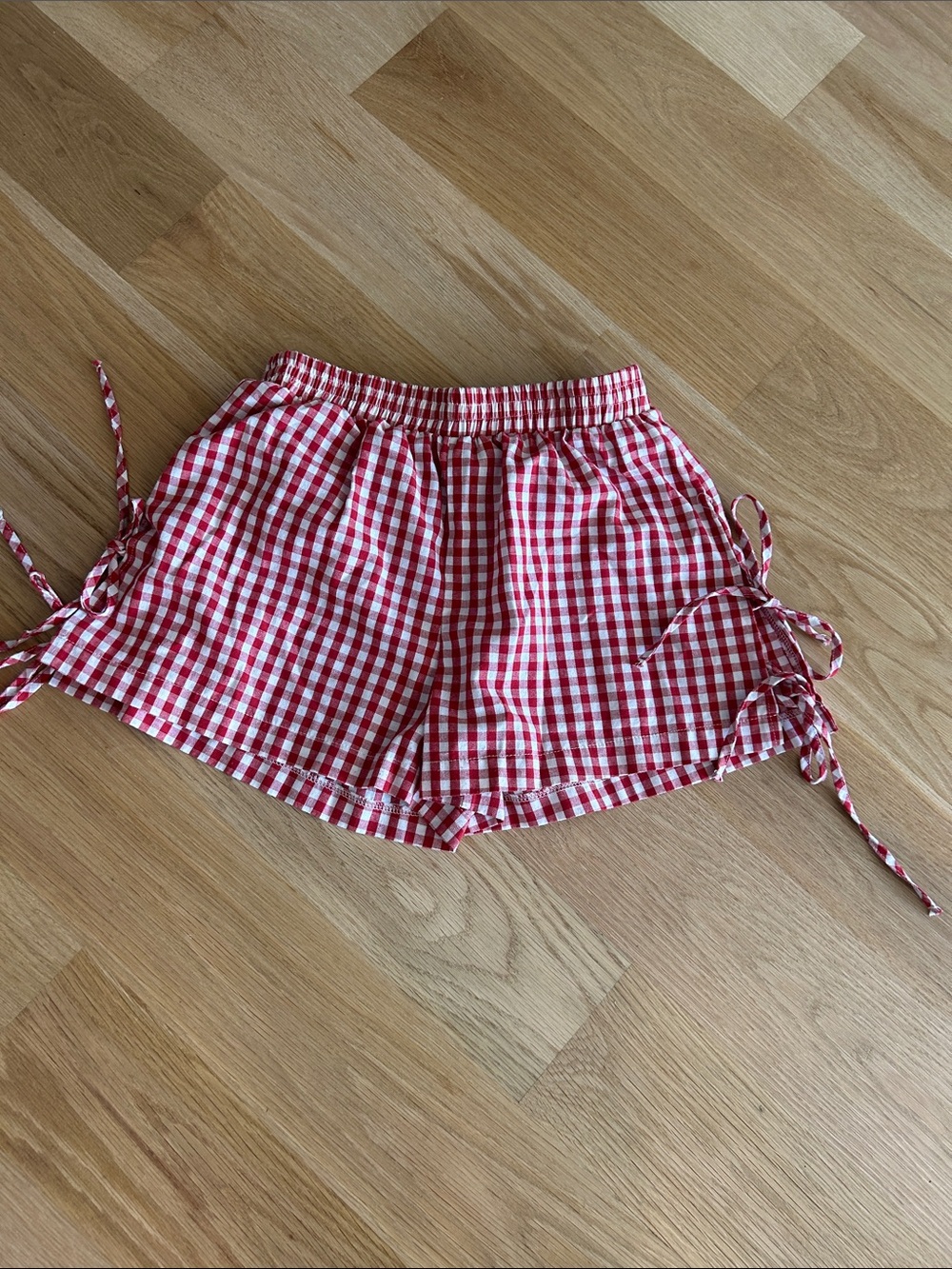 Red Gingham Tie-Side Women's Shorts